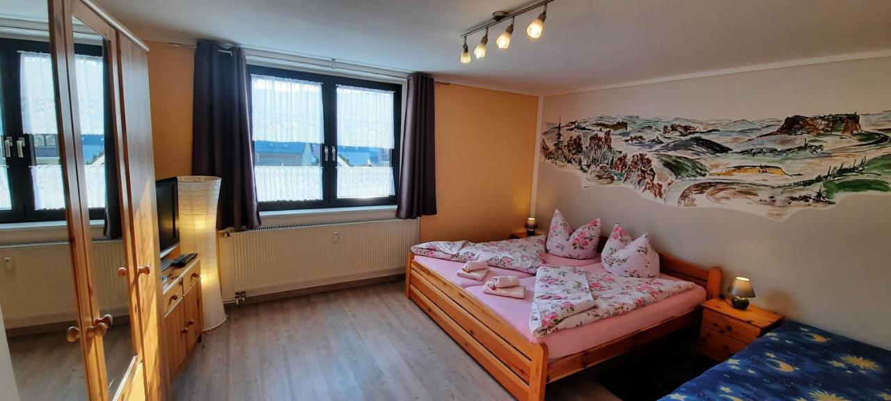 Ferienhaus Und Ferienwohnung Buettner Rathmannsdorf 外观 照片